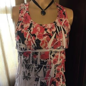 Ruffled top with necklace