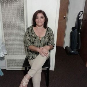 Meet your Posher, Lorena