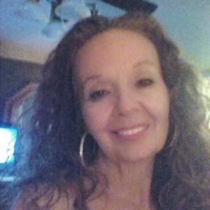 Meet your Posher, Lorna