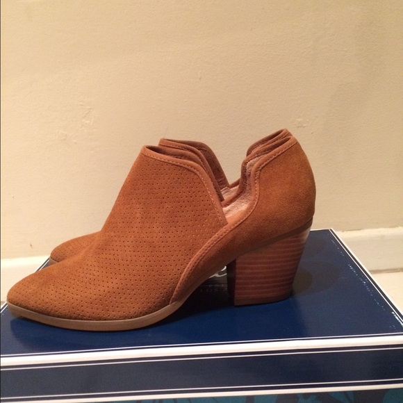 SEYCHELLES Sashay Bootie, tan 7.5
