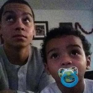 Meet your Posher, Raymond