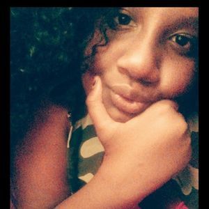 Meet your Posher, Laila