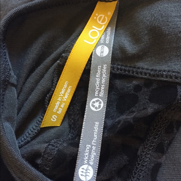 Lole peekaboo back shirt - Picture 3 of 3