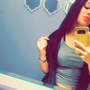 Meet your Posher, Gena