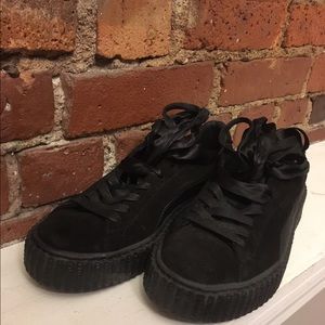 FENTY X PUMA CREEPERS BLACK COLORWAY SIZE 8