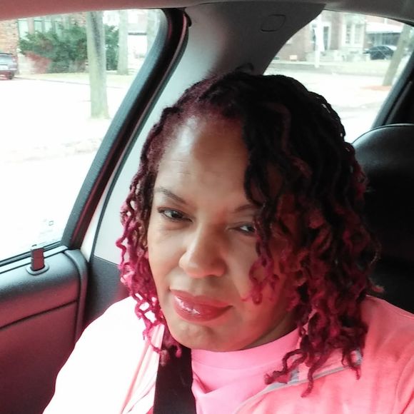 Meet your Posher, Annette - Picture 1 of 1