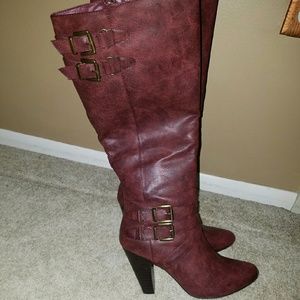 Burgundy/Maroon Boots