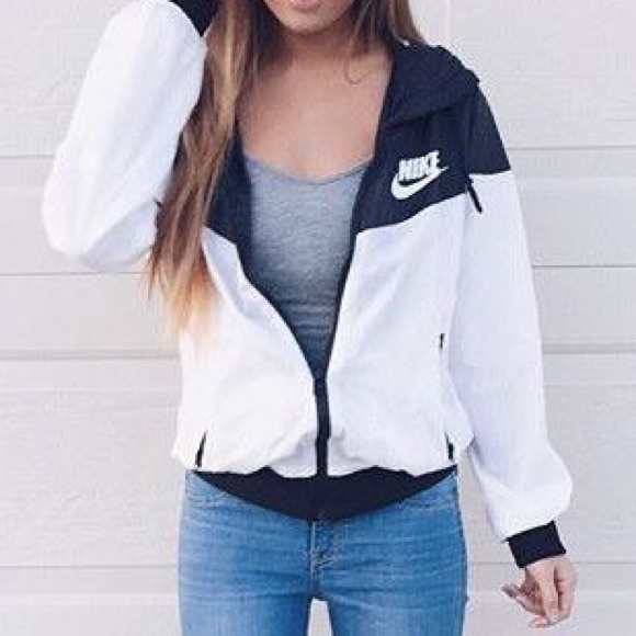 Nike windbreaker