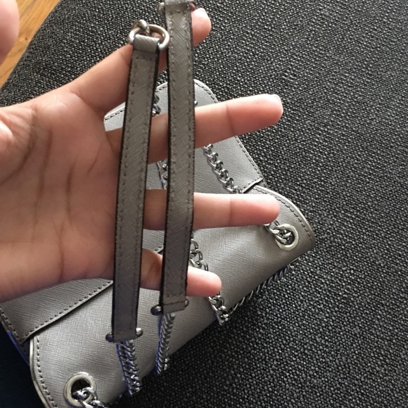 MK Gray with silver trim cross over bag - Picture 4 of 4
