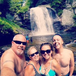 Meet your Posher, Corey