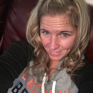 Meet your Posher, Cari