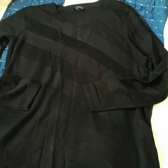 *SOLD*The limited women's sweater!