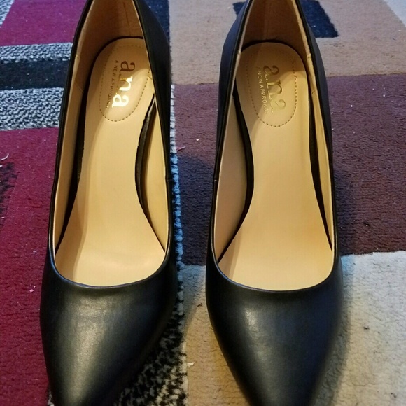 Womans Leather 3-1/4 Inch Heels