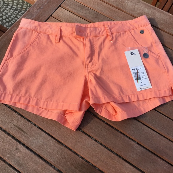 Roxy Shorts - Picture 4 of 4