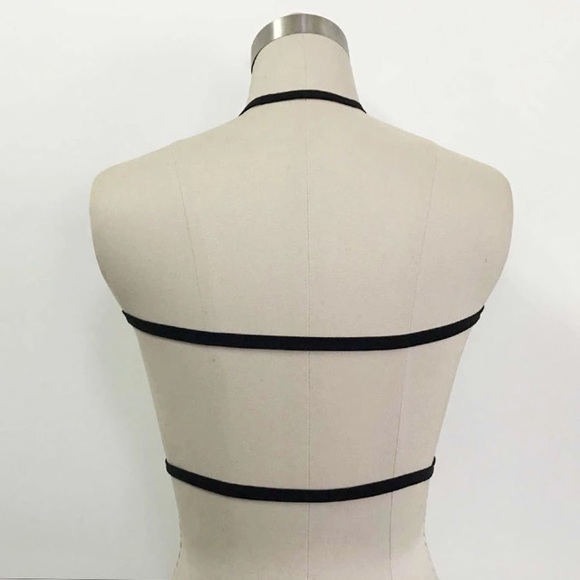 'Scarlet' Black Harness Bra - Picture 3 of 3