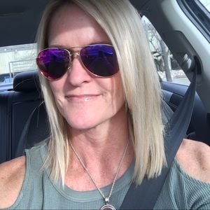 Meet your Posher, Jackie