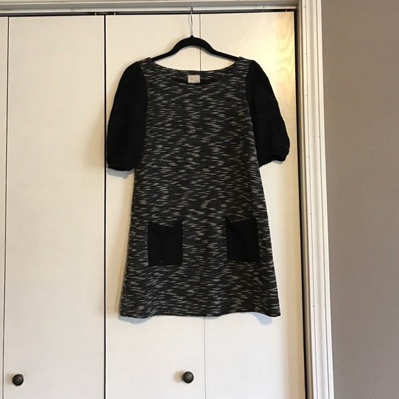 Postmark Lace-sleeve Sweater Tunic