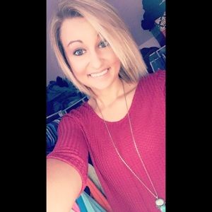 Meet your Posher, Kaitlin