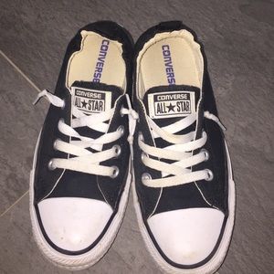 Women's Black converse size 7
