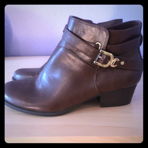 Brand New Beautiful Brown Leather Ankle Boots!❤️