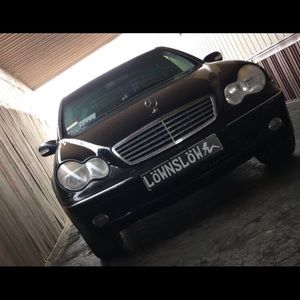 Meet your Posher, Javier