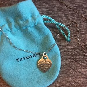 Authentic Tiffany & Co Return to Tiffany necklace