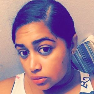 Meet your Posher, Alba