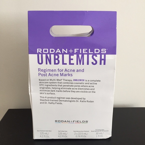 RODAN + FIELDS Unblemish Regimen