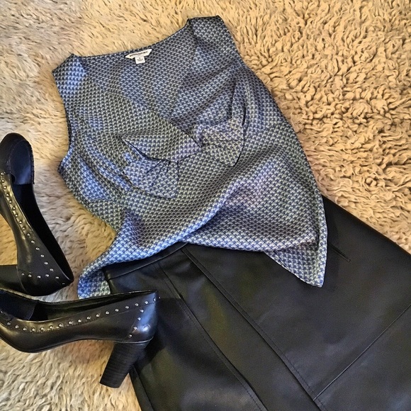 Banana Republic Top Size 4