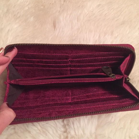 Matt & Nat leather wallet - Picture 2 of 3