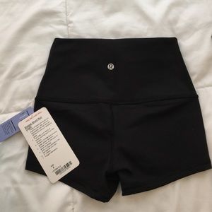 Lululemon boogie short roll down