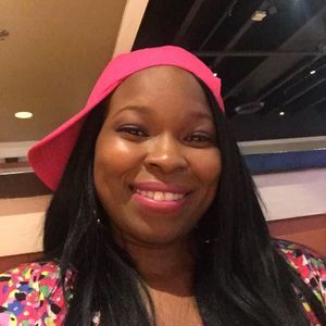 Meet your Posher, Kendra