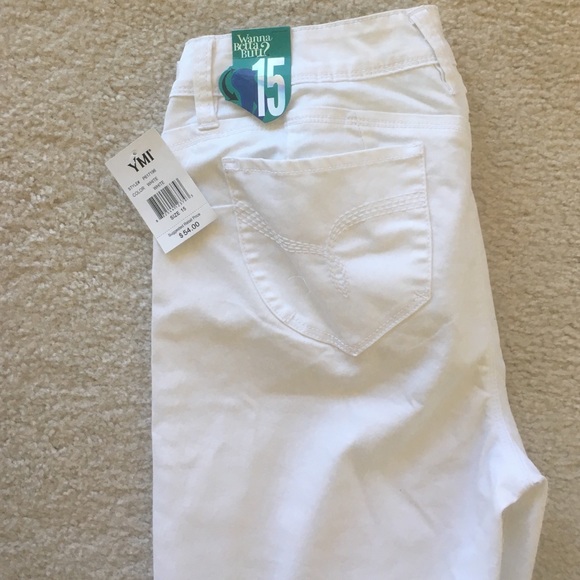 Sexy white stretch YMI butt lifting jeans size 15