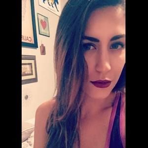 Meet your Posher, Vanessa