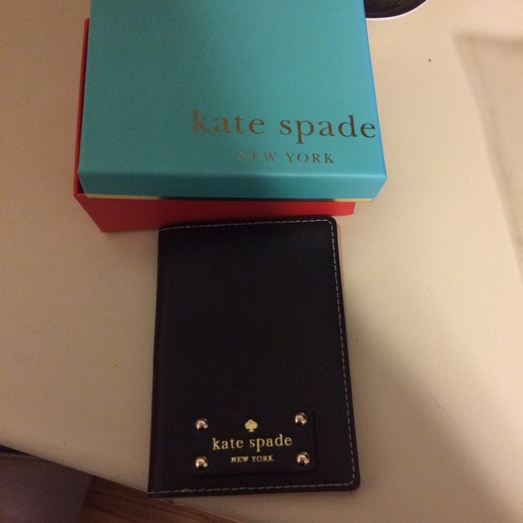 Brand new Kate spade passport!