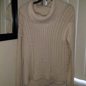 American Eagle Knit Sweater