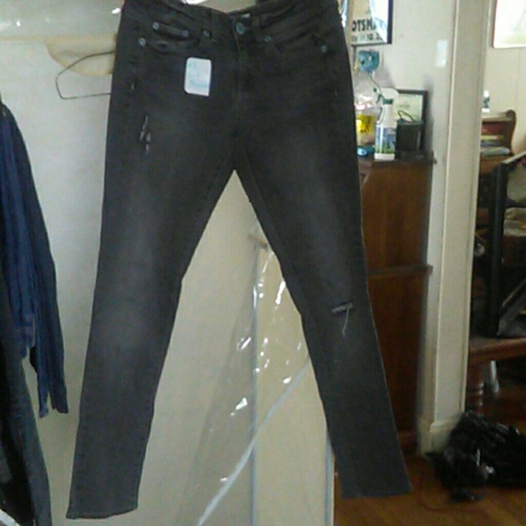Black skinny jeans
