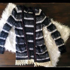 BKE boutique cardigan