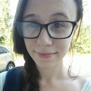 Meet your Posher, Mellisa