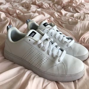 Women's size 8 adidas superstar