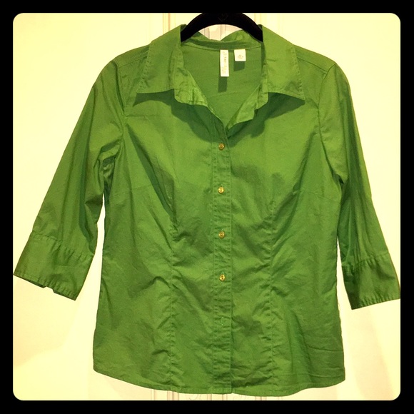 Green 3/4 Sleeve Button Down Top
