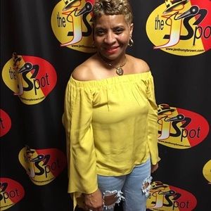 Meet your Posher, Deborah