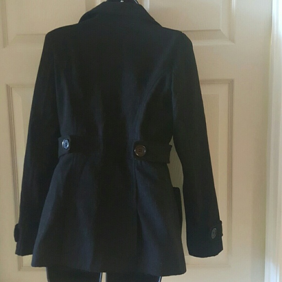 Cute Jacket - Picture 2 of 4