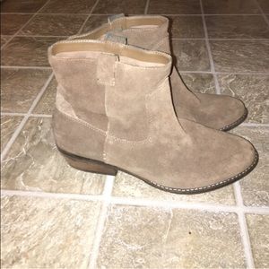 Dolce vita taupe suede booties