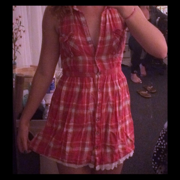 Plaid sleeveless button-up dress - Picture 1 of 3