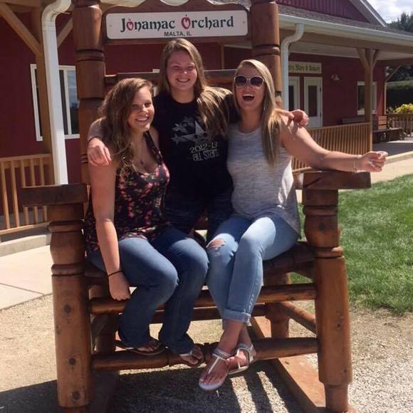 Meet your Posher, Katherine - Picture 1 of 1