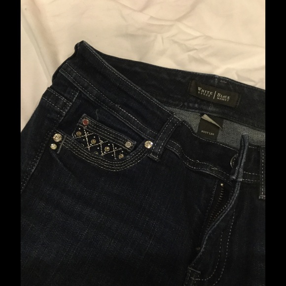 Jeans - Picture 2 of 3