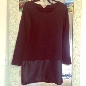 Black banana republic dress (great condition)