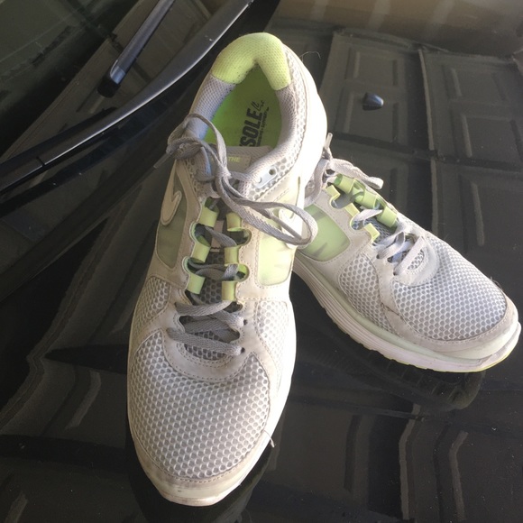 Nike white Lunarlon Lunareclipse2 size 9