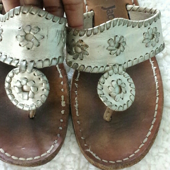 🚫Sold🚫 Pre-Loved Jack Rogers - Picture 2 of 4
